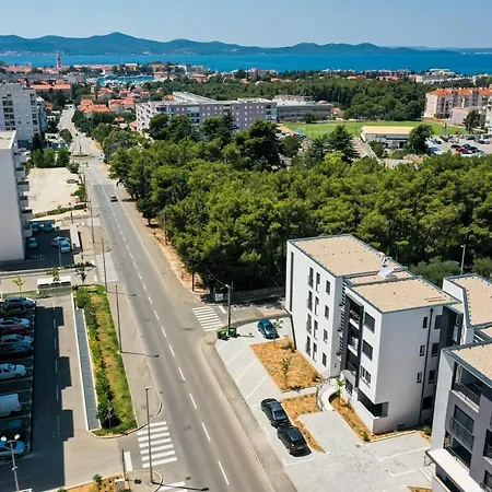 Ana Zadar