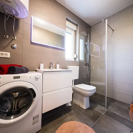 Ana Apartament Zadar